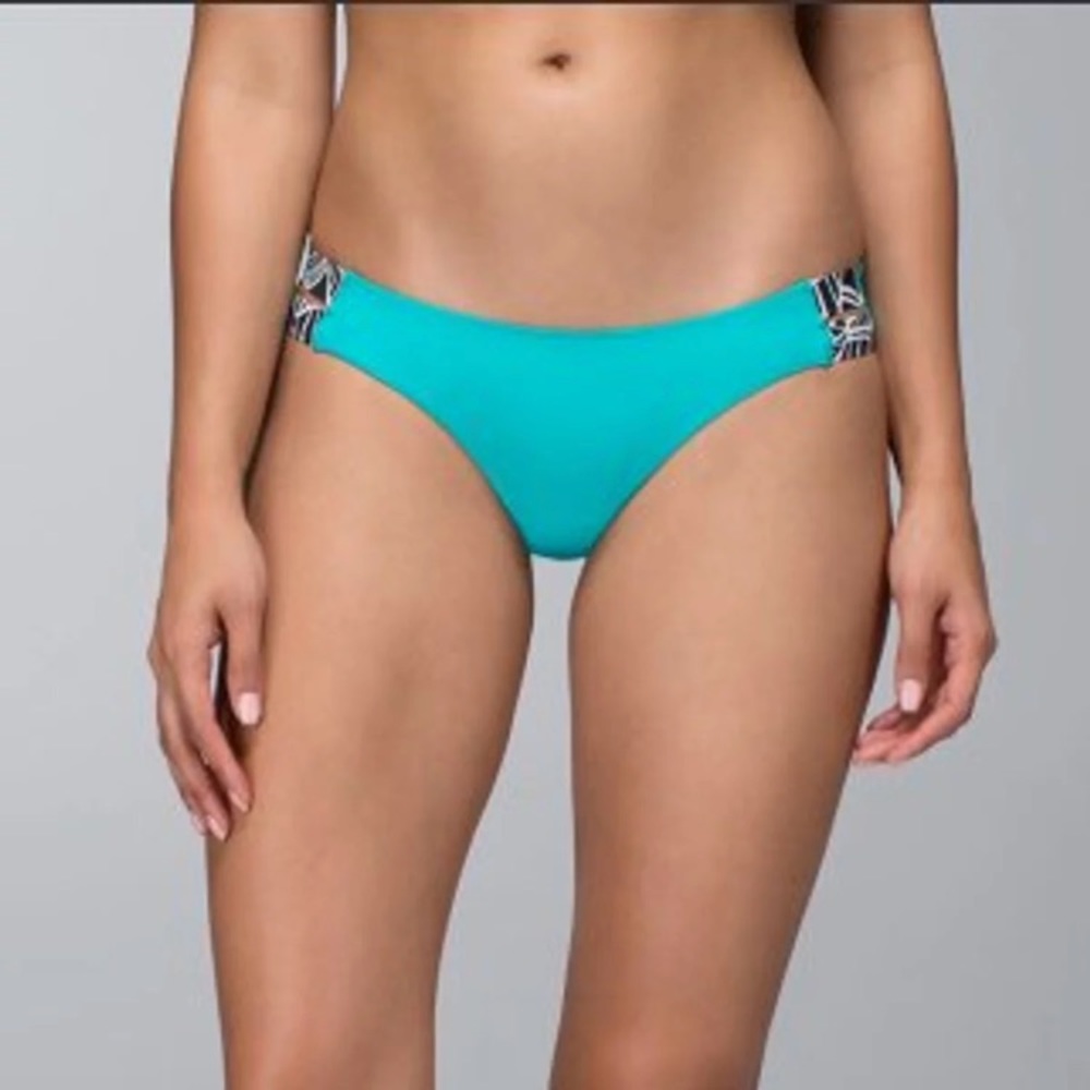 NWT lululemon Shanti Surf Bikini in Blue